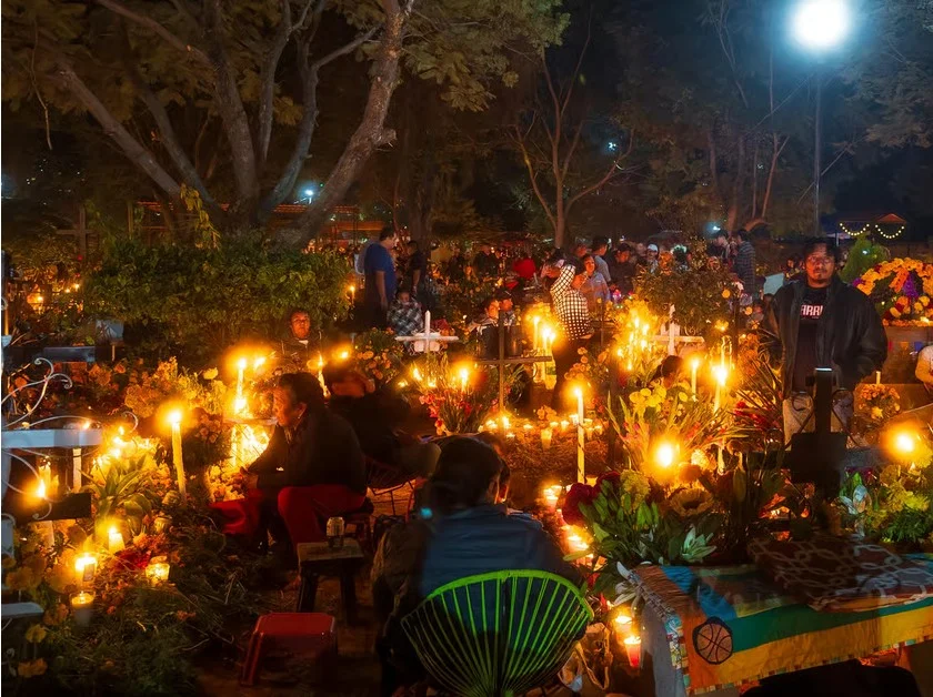 Xoxocotlán Cemeteries on Day of the Dead: How to Get There (2026)