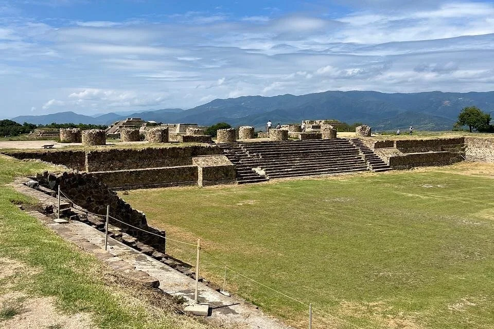 How to Get to Atzompa from Oaxaca: Free Ruins and Green Pottery